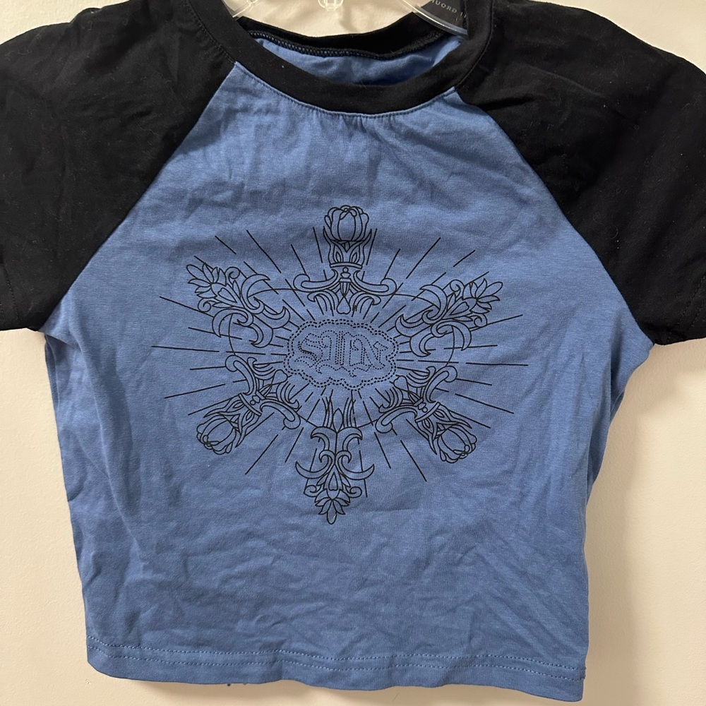Blue Vintage Cropped Tee